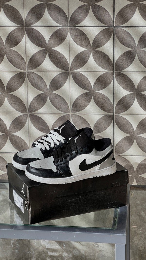 Producto - NIKE JORDAN 1 LOW