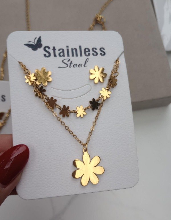 Producto - Collar doble + Aros Dorados - Flores