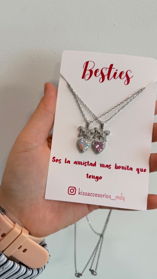 Producto - Collares Beatles - corazón con moño - 1