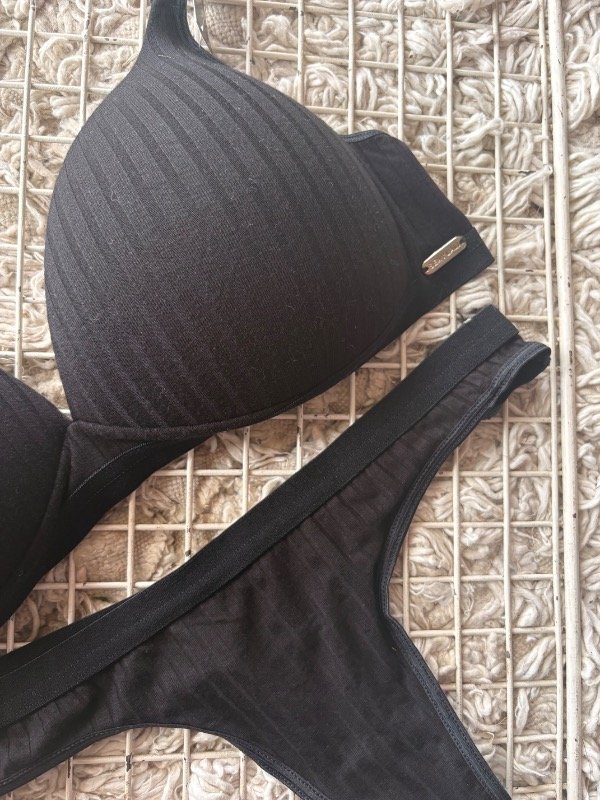 Producto - Disponible  Negro t105 - 1