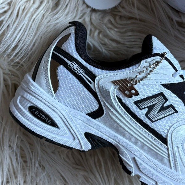 Producto - New Balance 530 Blanco / Choco - 2