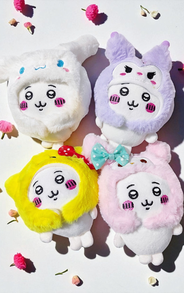 Producto - Llavero de Peluche Chiikawa con Capucha de Sanrio