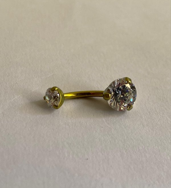 Producto - Navel con cristal engarzado dorado