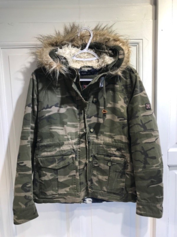 Producto - Campera JOHN L COOK camuflada interior polar Talle S/M- PRECIO: 100X