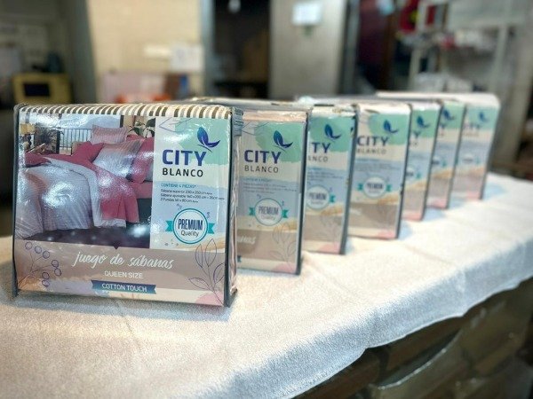 Producto - Juego de sabanas 2 1/2 - Queen estampadas