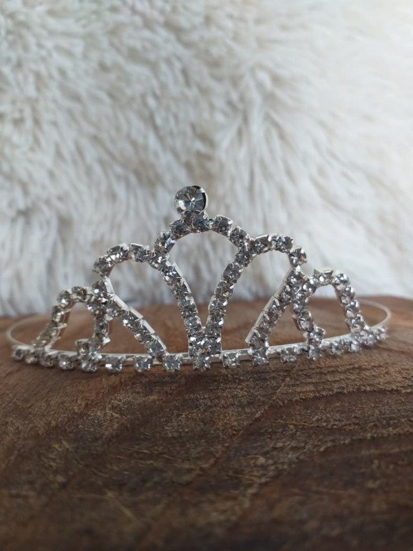 Producto - Tiara Strass Plateada con peinetas M2