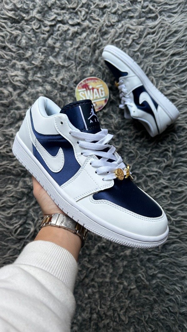Producto - JORDAN RETRO 1 LOW FOOTBALL NAVY BLUE - 0