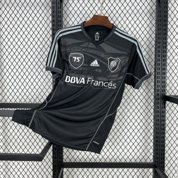 Producto - River Plate 75 aniversario monumental
