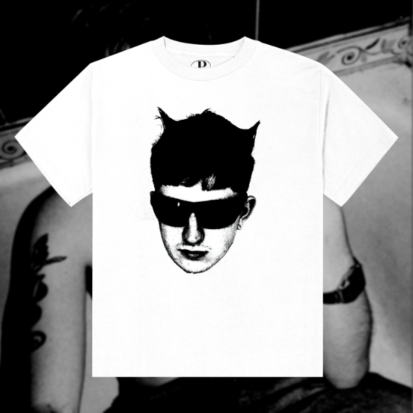Remera cuernos