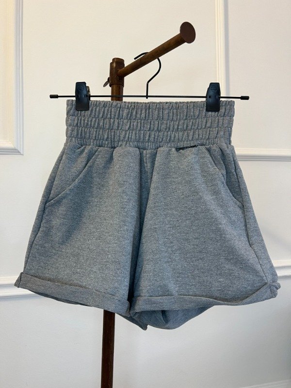 Producto - Short SCALE gris LB