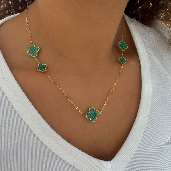 Producto - CONJUNTO DORADO TREBOLES VERDES 2 MEDIDAS