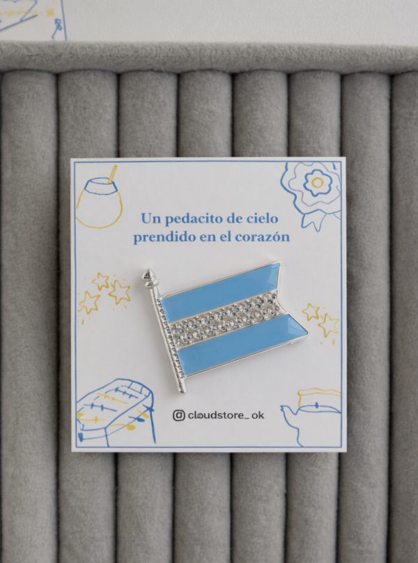 Producto - Escarapela bandera esmaltada y strass