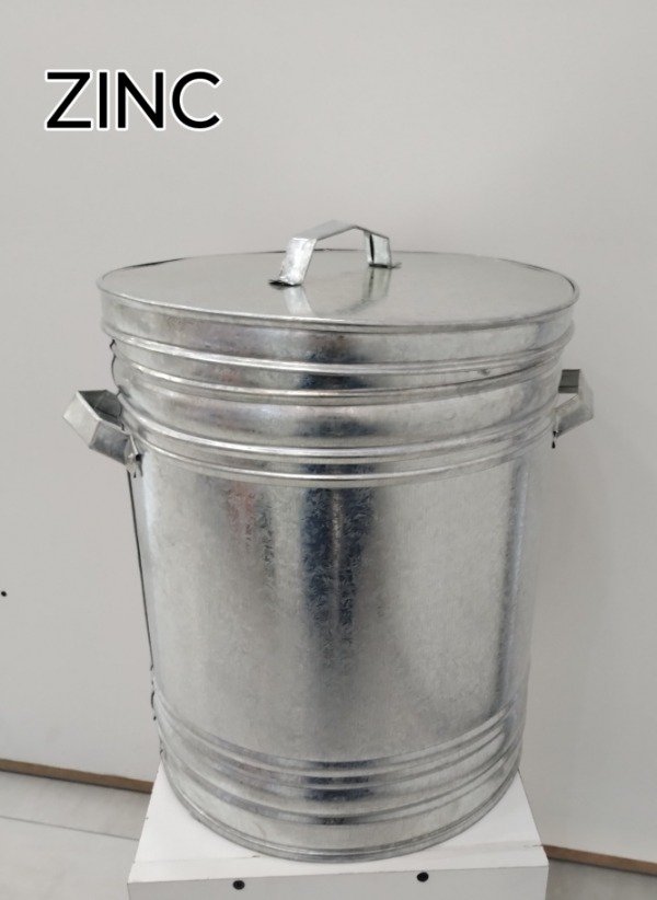 Producto - CESTO DE ZINC CON TAPA