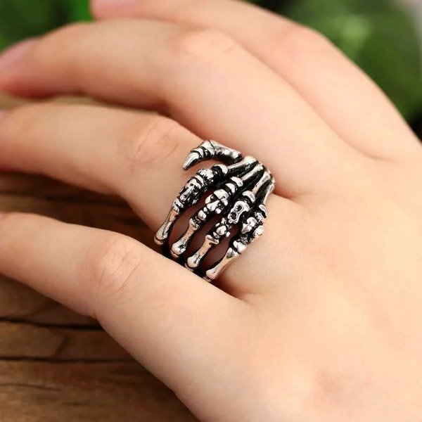 Producto - Anillo Mano de Esqueleto - 0