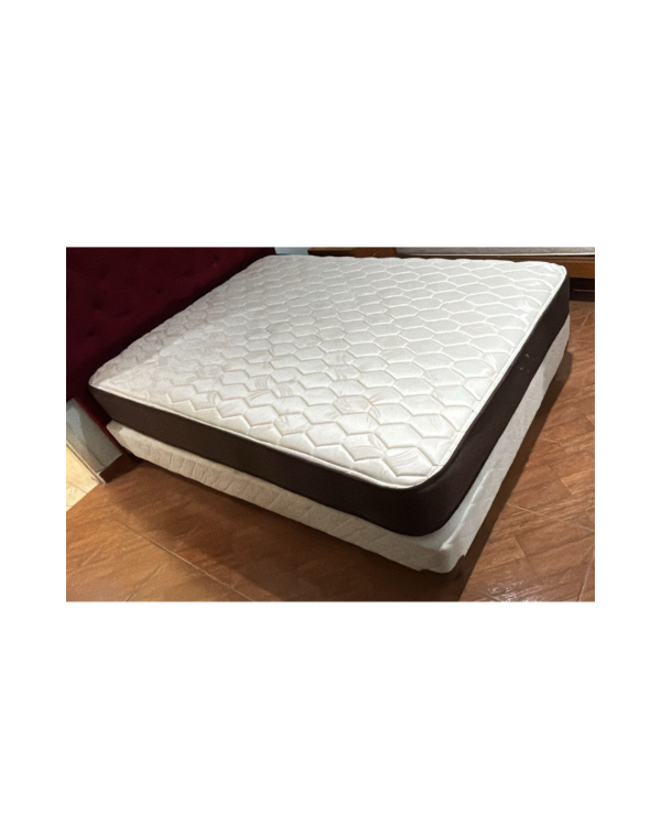 Producto - Colchón Piero Spring de Resortes de 2 plazas y base / Poco uso