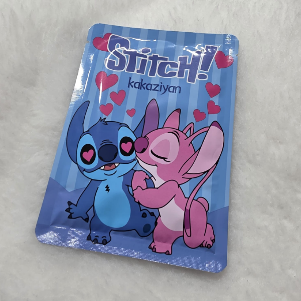 Producto - Mascarilla facial hidratante Stich cada una