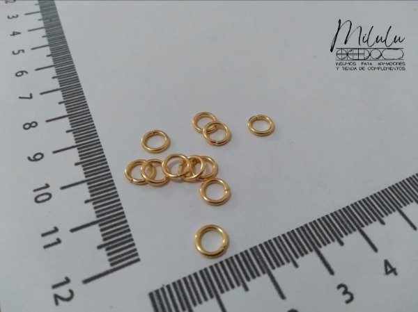 Producto - Argollitas doradas 6mm