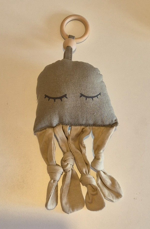 Producto - Sonajero colgante medusa