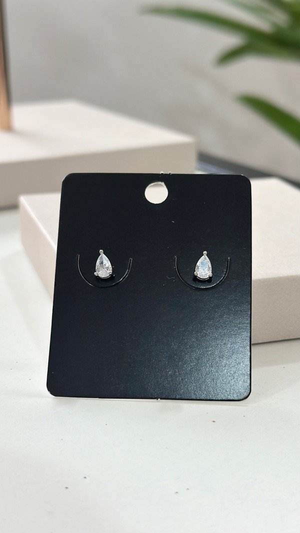Producto - Aros gota tamaño M laminados en rodio