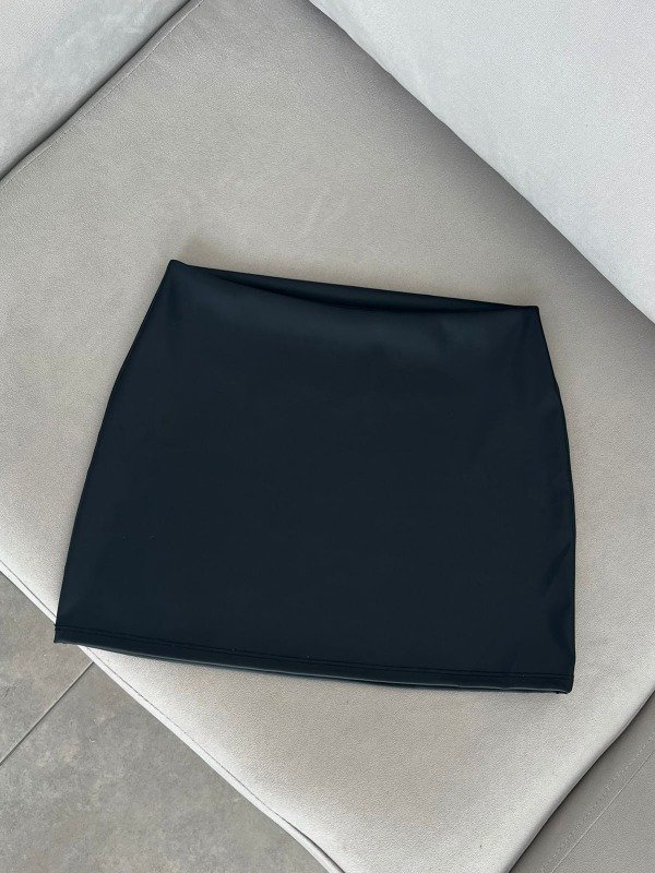 Producto - POLLERA CATE