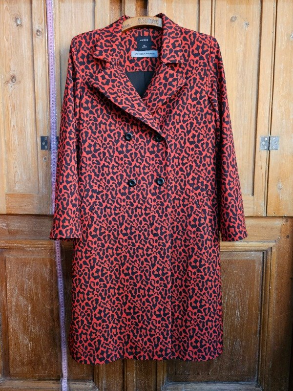 Producto - Blazer Ayres Animal Print Rojo t.44