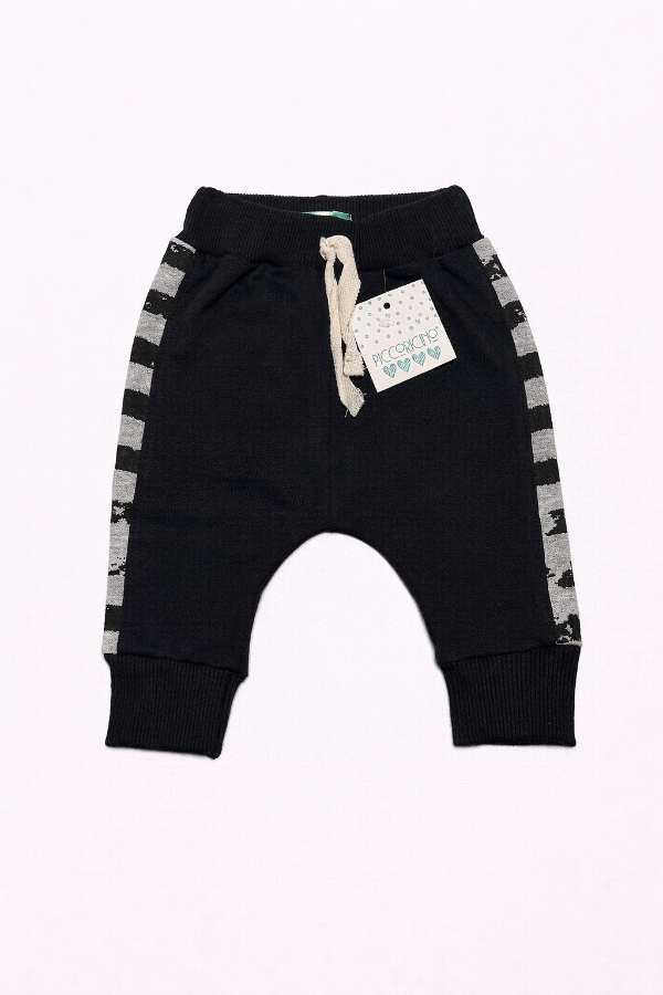 Producto - Babucha rústico negro y rayas