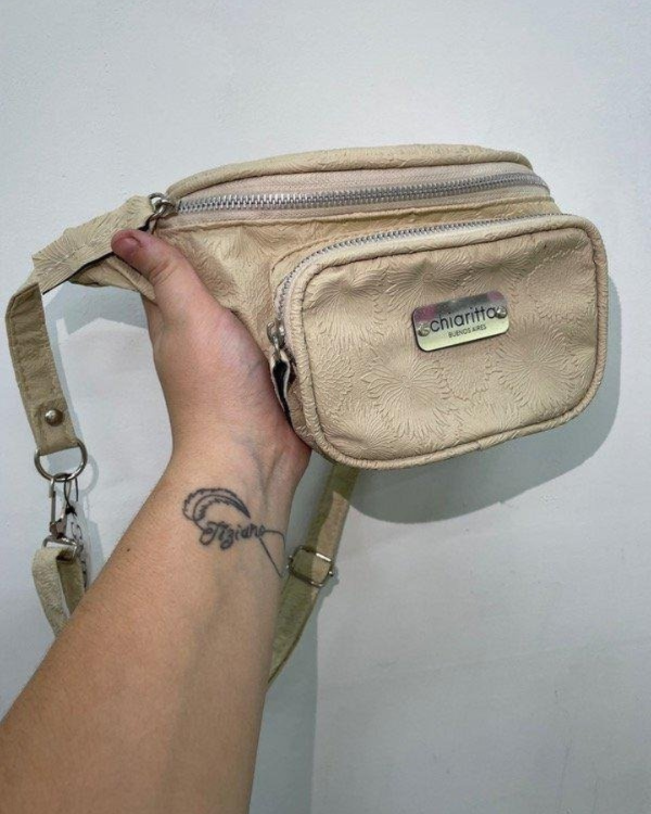 Producto - Riñonera beige