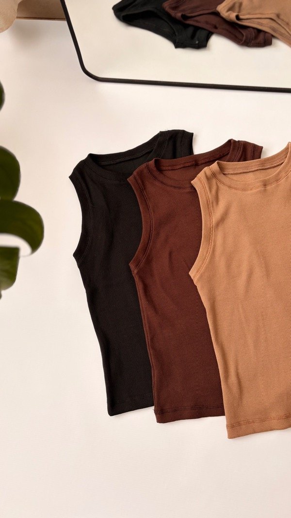 Producto - Musculosa maite morley