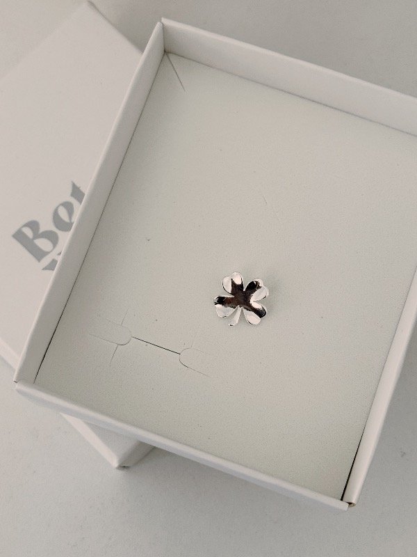 Producto - Dije cuatro de trebol AB