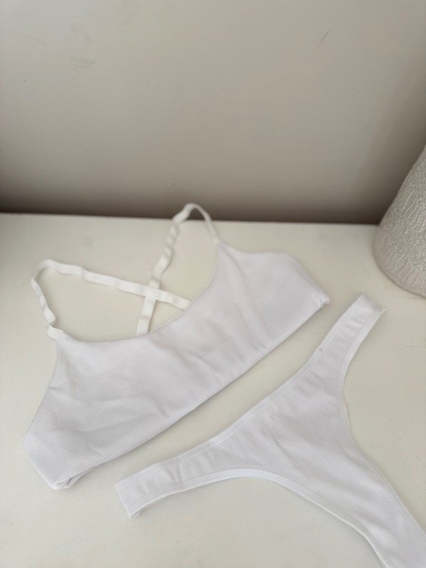 Producto - Conjunto gina Morley blanco (bretel intercambiable)