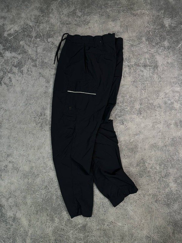 Producto - ROMPEVIENTOS NIKE (M)