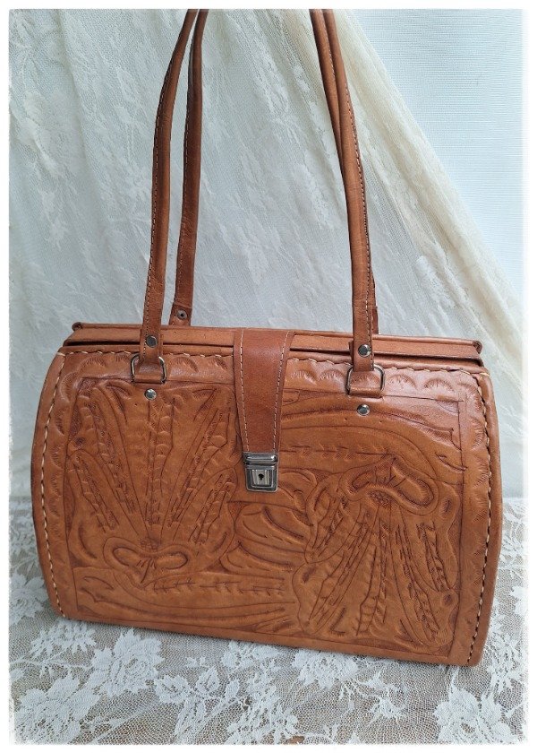 Producto - Cartera de Cuero trabajado