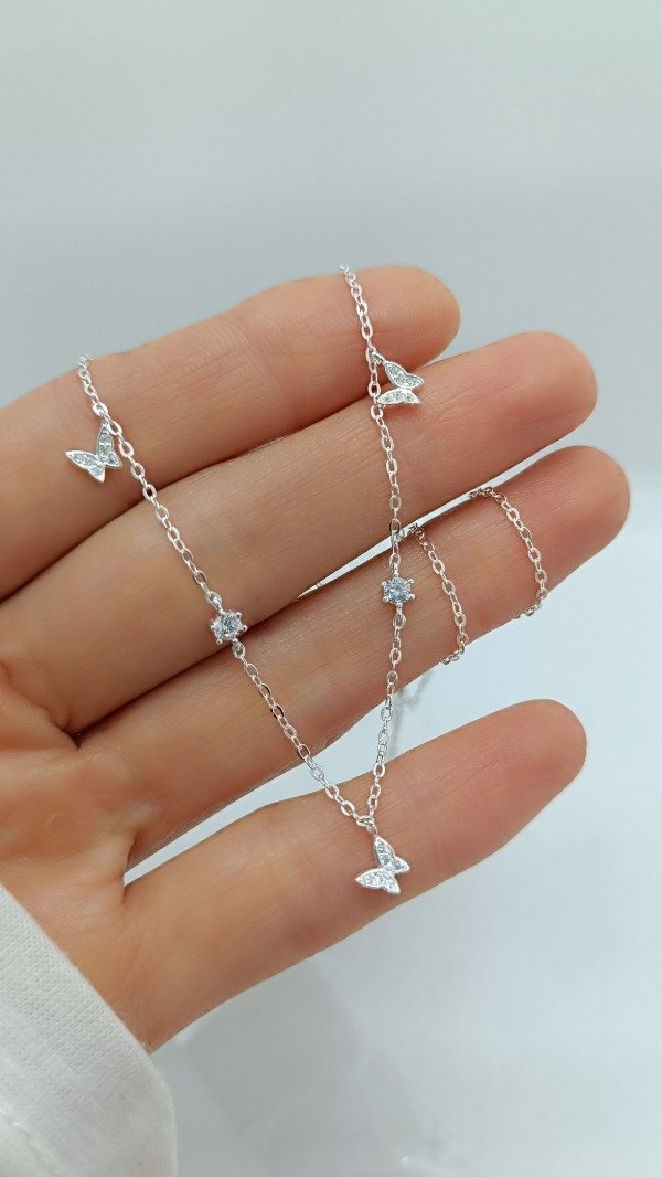 Producto - Gargantilla Mariposa y punto de luz