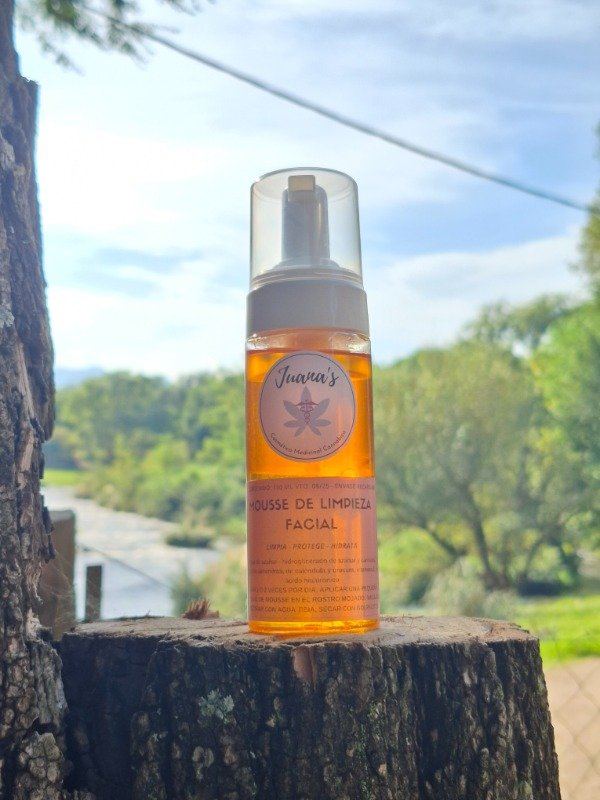 Producto - Mousse de limpieza facial - 1