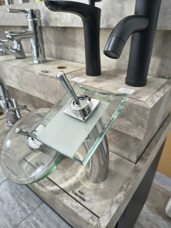 Producto - Grifería monocomando cascada  (alta) - 1