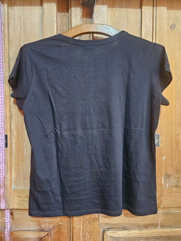Producto - Remera Dream Negra t.S - 4
