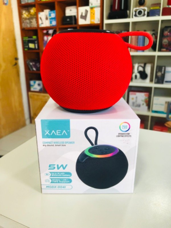 Producto - Parlante Esfera Rojo