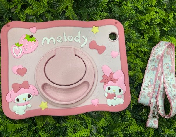 Producto - Funda de tablet silicona con diseño MELODY Y FRUTILLA