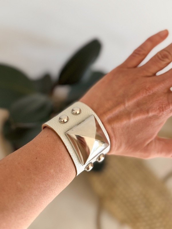Producto - BRAZALETE OSIRIS (cuero)
