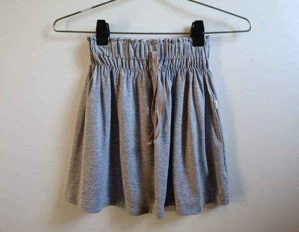 Producto - POLLERA DE ALGODON MARCA CHEEKY TALLE 8