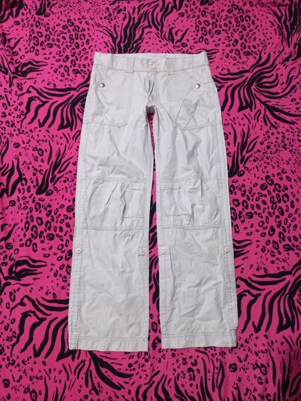 Producto - Pantalon tipo cargo