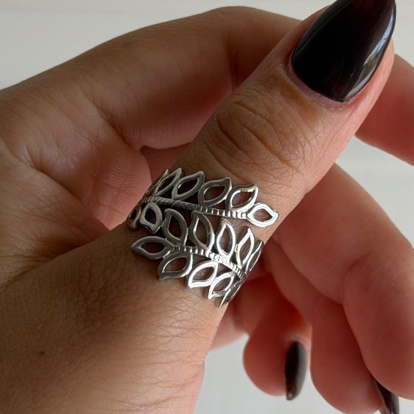 Producto - Anillo regulable hojas