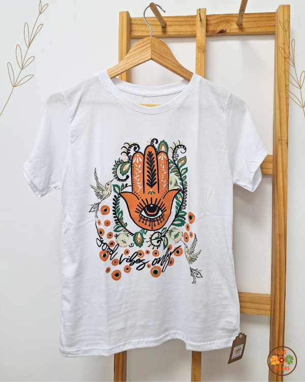 Producto - Remera Hamsa