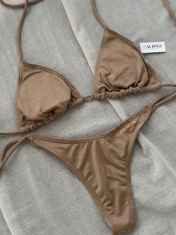 Producto - BK MACA CON DIJE DE OSTRA NUDE