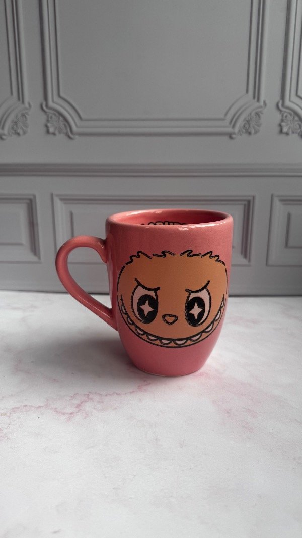 Producto - Taza rosa - LABUBU 1