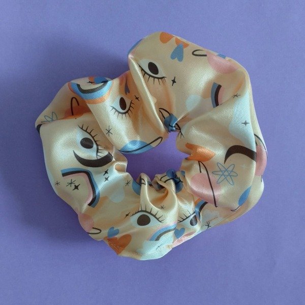 Producto - Scrunchie Ojitos