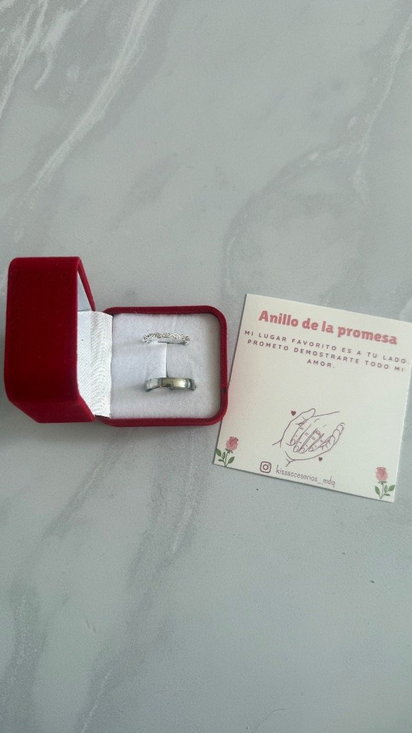 Producto - Caja de anillos de la promesa con anillo trenzado con cubics y alianza