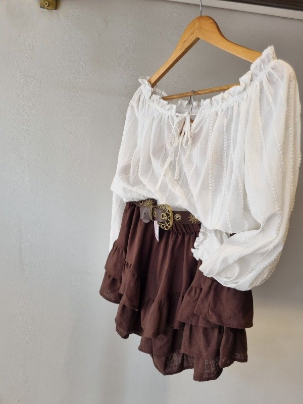 Producto - Short/pollera volado