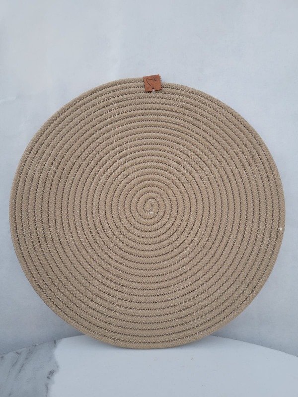 Producto - Platos de Sitio cordón de algodón premium