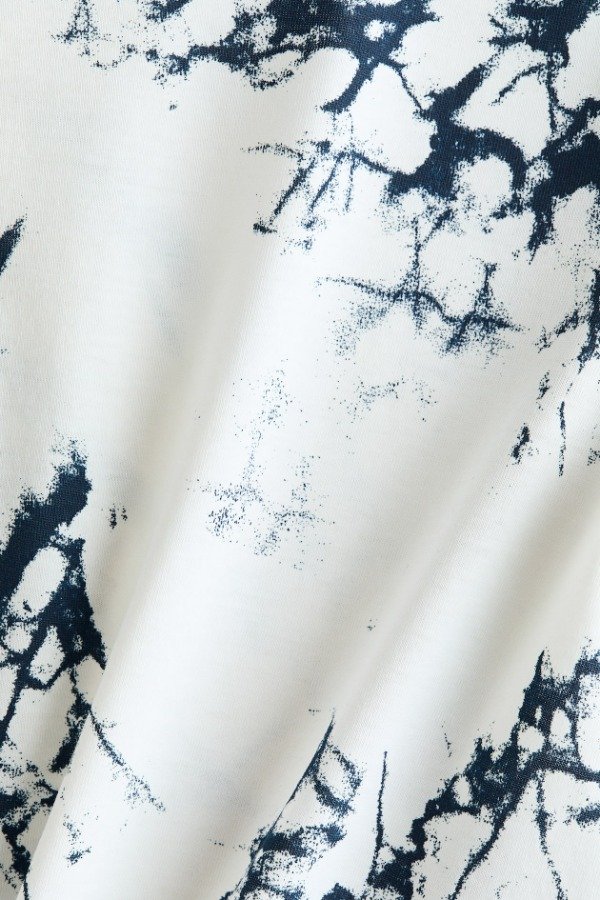 Producto - Remera HyM batik blanca - 1